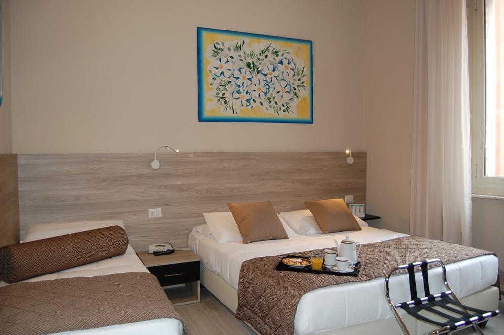 ליבורנו Hotel Citta' מראה חיצוני תמונה